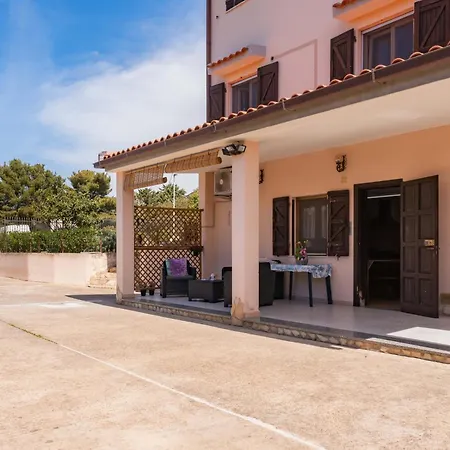 Holiday home Casa Olmi Capitana